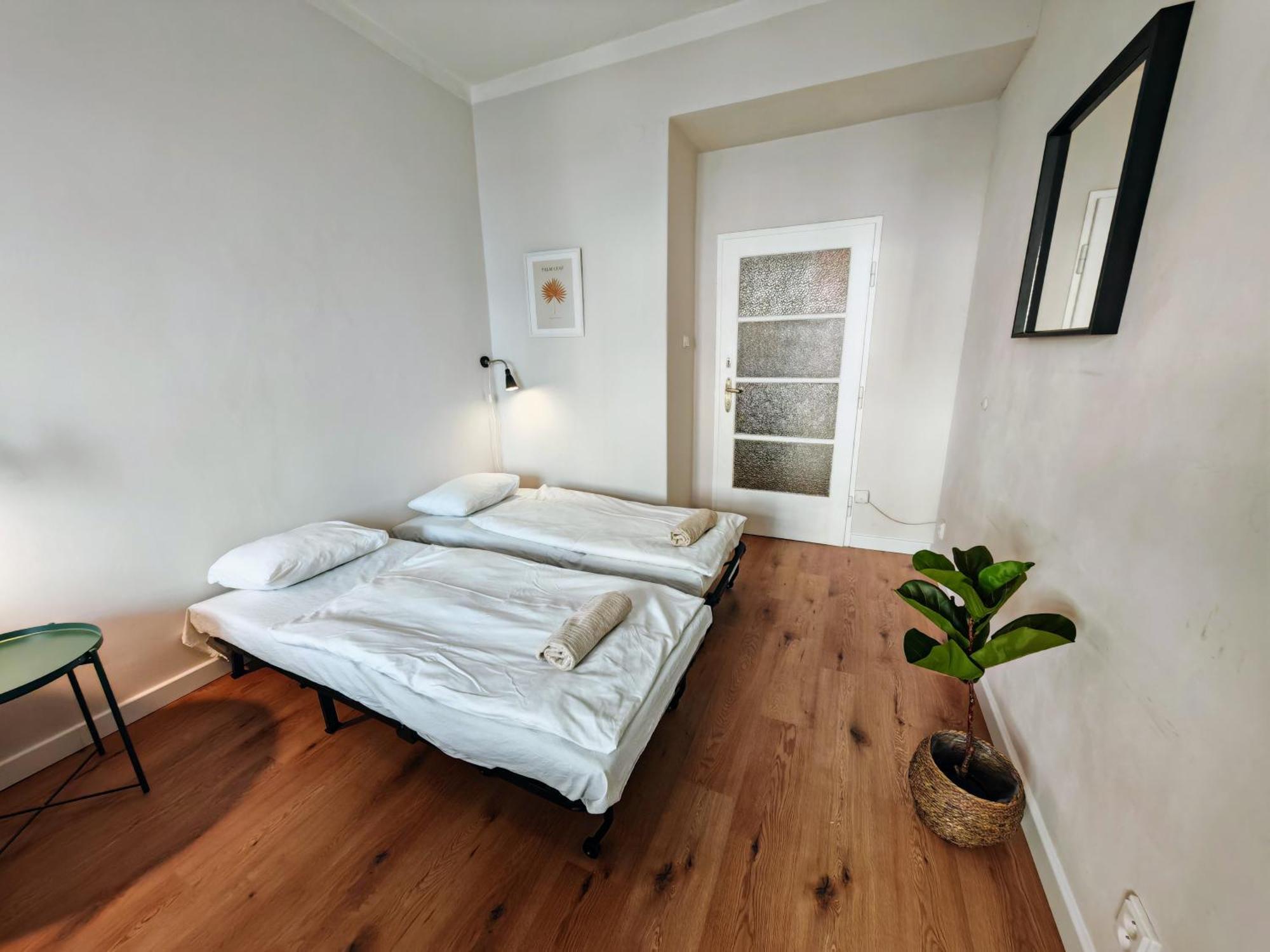 Apartament Flat In Zizkov -102- *